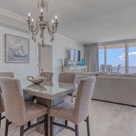 St Maarten 1207 A Completely Remodeled Beach Front Condo At Silver Shells 12Th Floor Sleeps 8